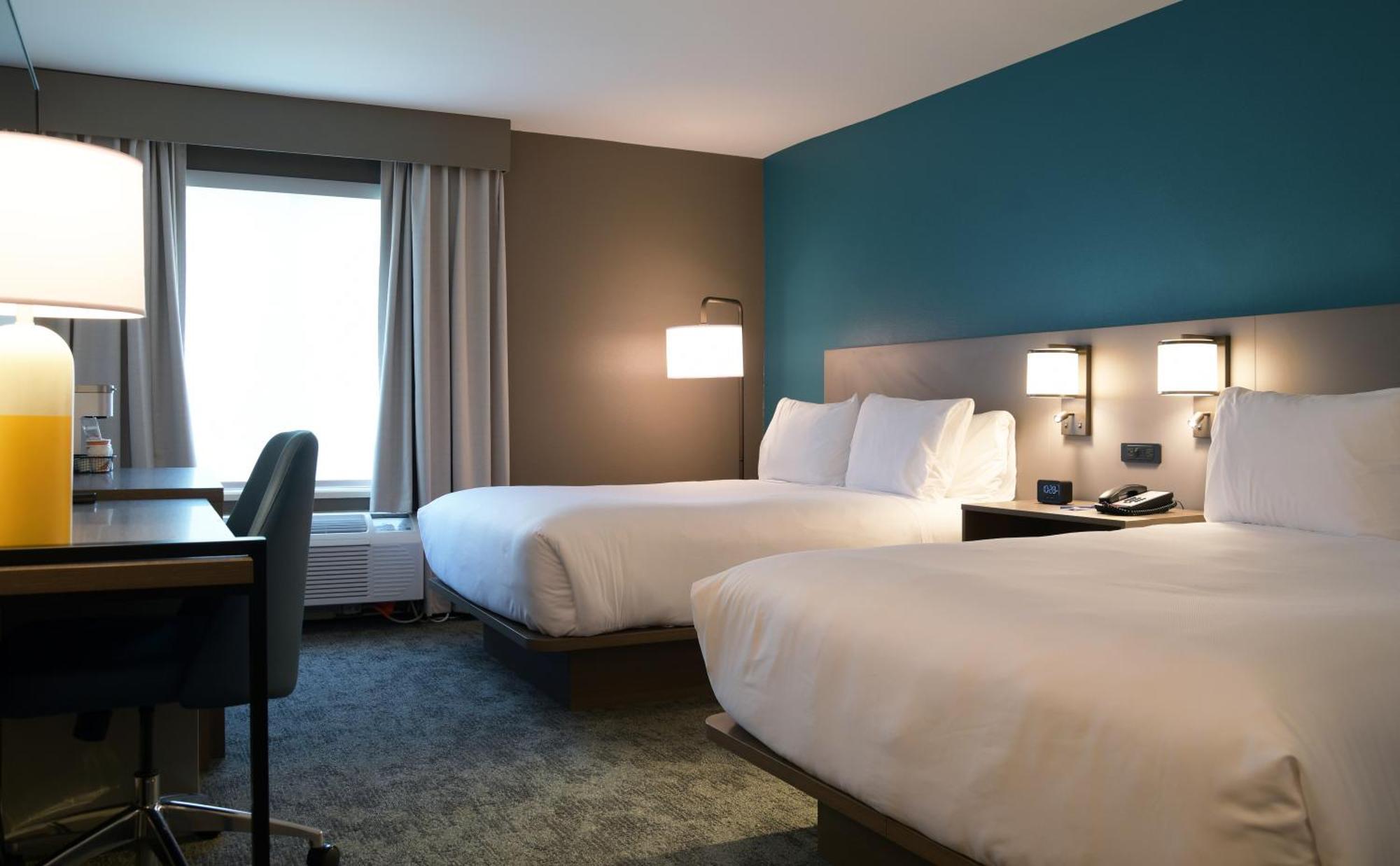 Comfort Inn & Suites Nw Milwaukee Germantown المظهر الخارجي الصورة